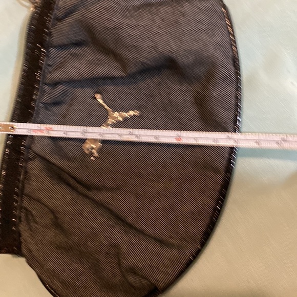 NWOT - Grey & Black Puma Wristlet - Picture 7 of 10